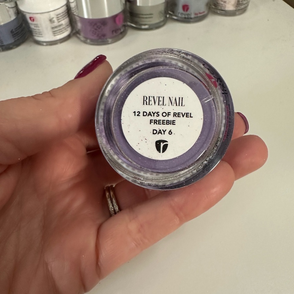 Revel Nail Freebie Dip Powder